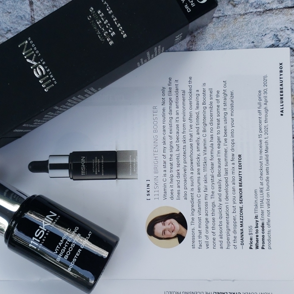 𝅺skin brightening booster  New. $155 value